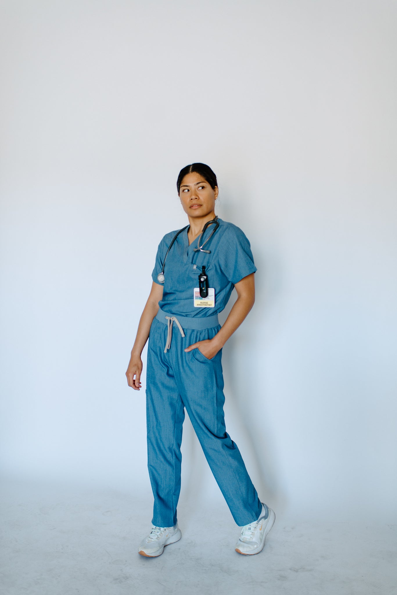 Isla One-Pocket Scrub Top in Shock ‘em Chambray