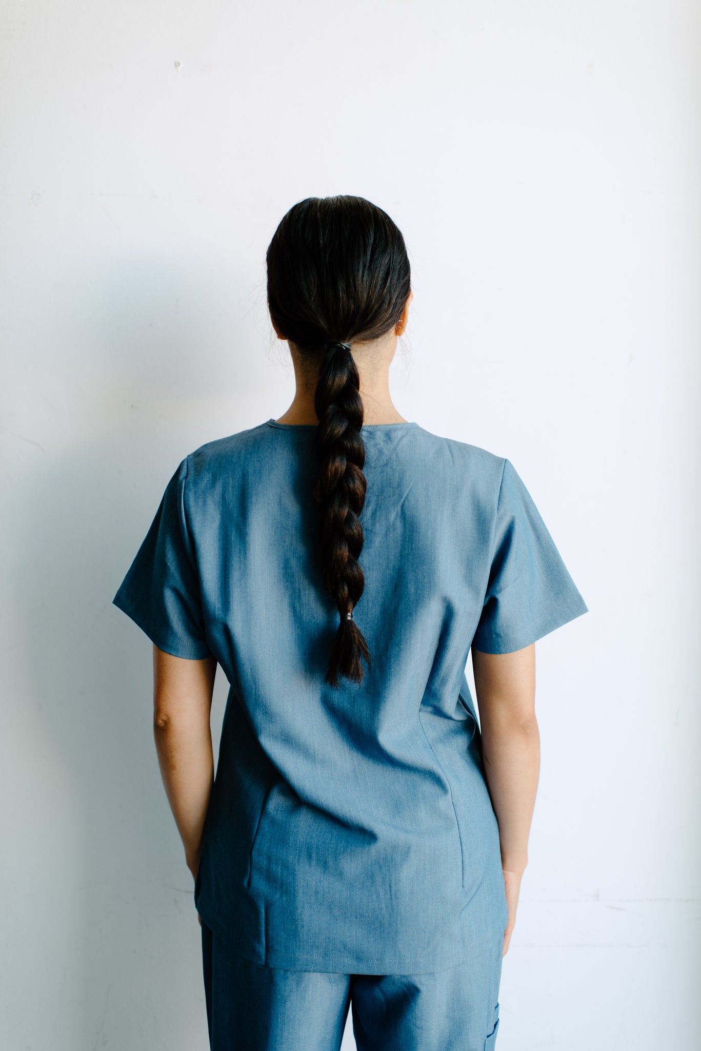 Isla One-Pocket Scrub Top in Shock ‘em Chambray